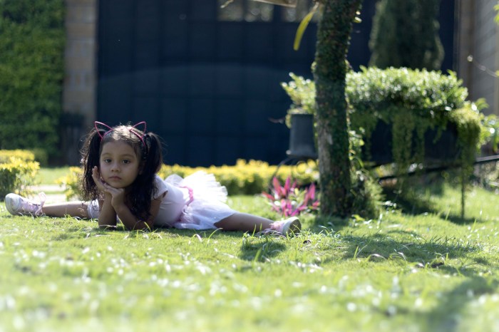 Acrobacias en sesión infantil