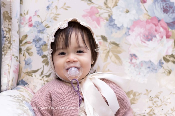 Bautizo bebé ropón elegente