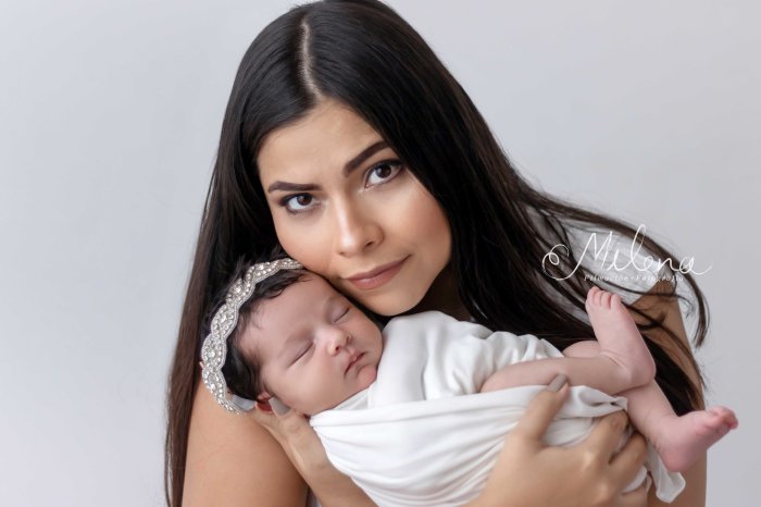 Mamá y recien nacida