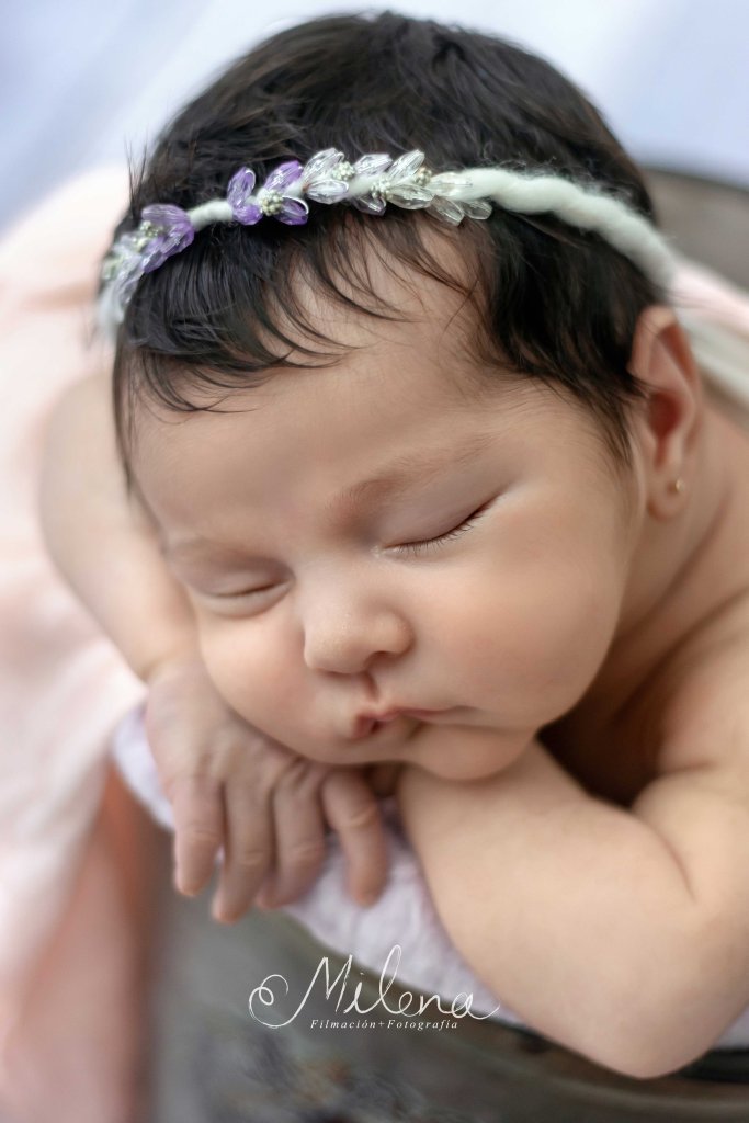 pestañas recién nacida