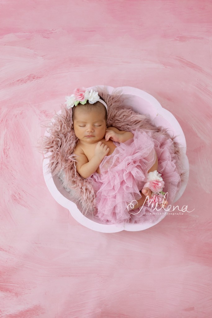 retrato newborn bebé niña